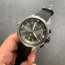 万国 V6 IWC 超级海洋 鲨鱼