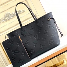 M45685 黑色 本款 Neverfull 中号手袋